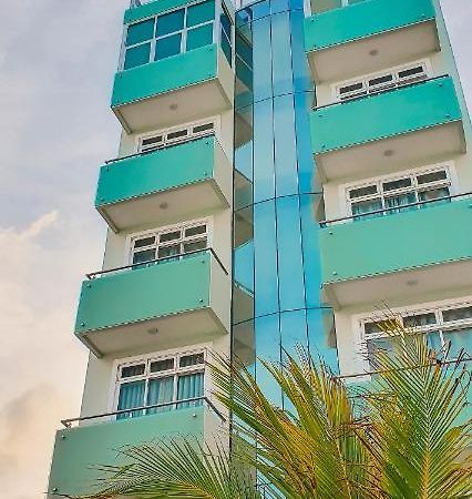Acacia Beach Hotel Hulhumale Esterno foto